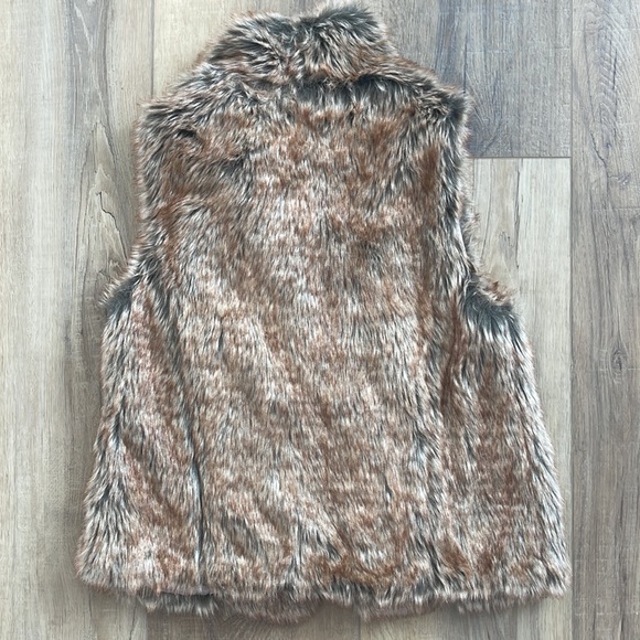 BCBGeneration Fur Vest - Picture 3 of 4